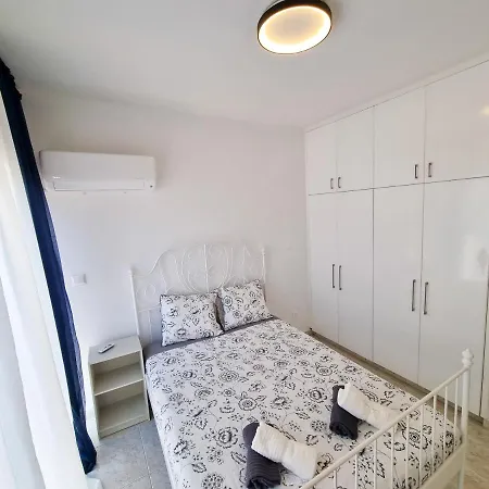 Daire Vibes Beachfront *