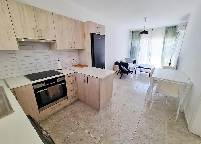 Vibes Beachfront アパート *